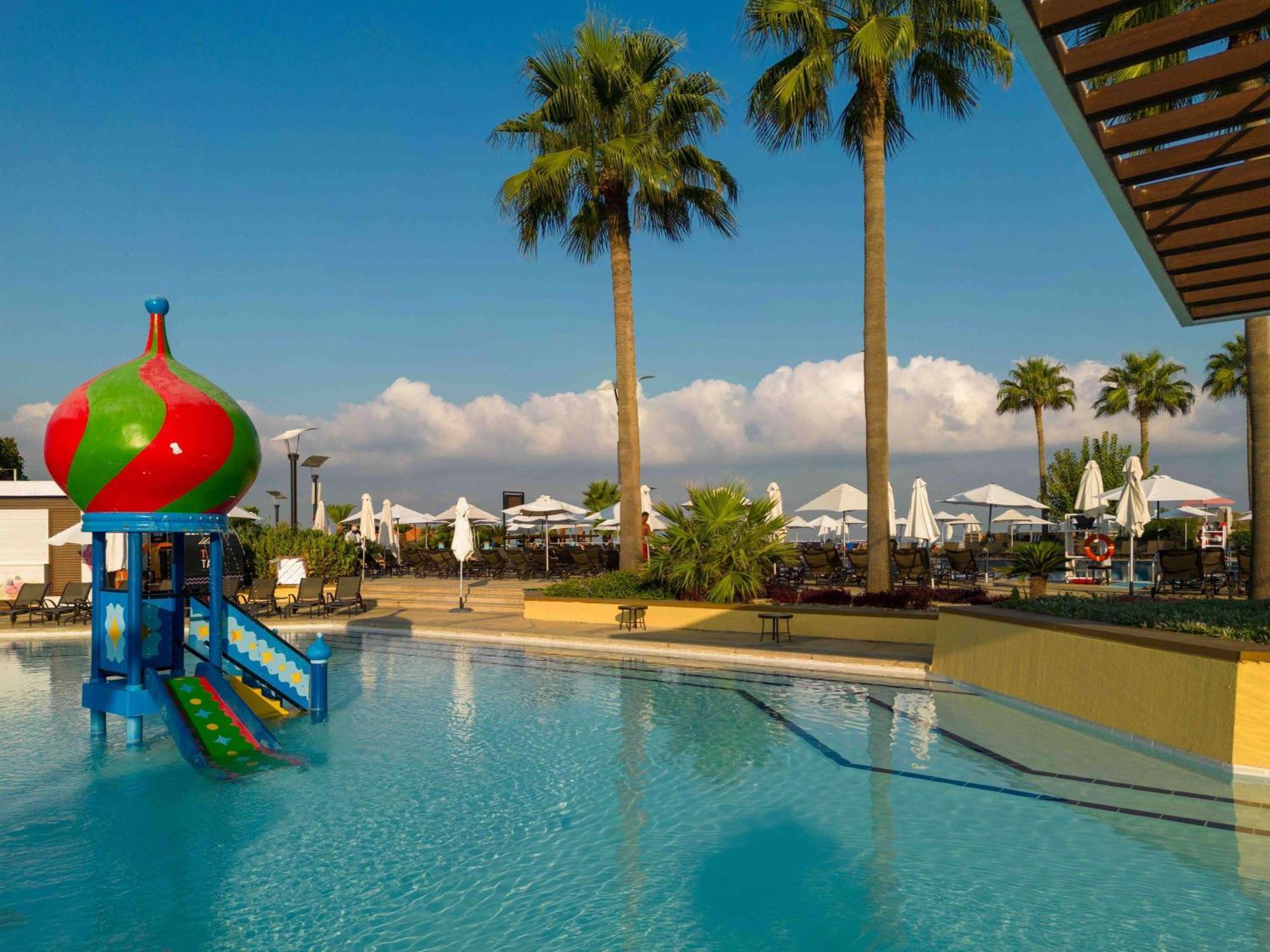 Mövenpick 5*